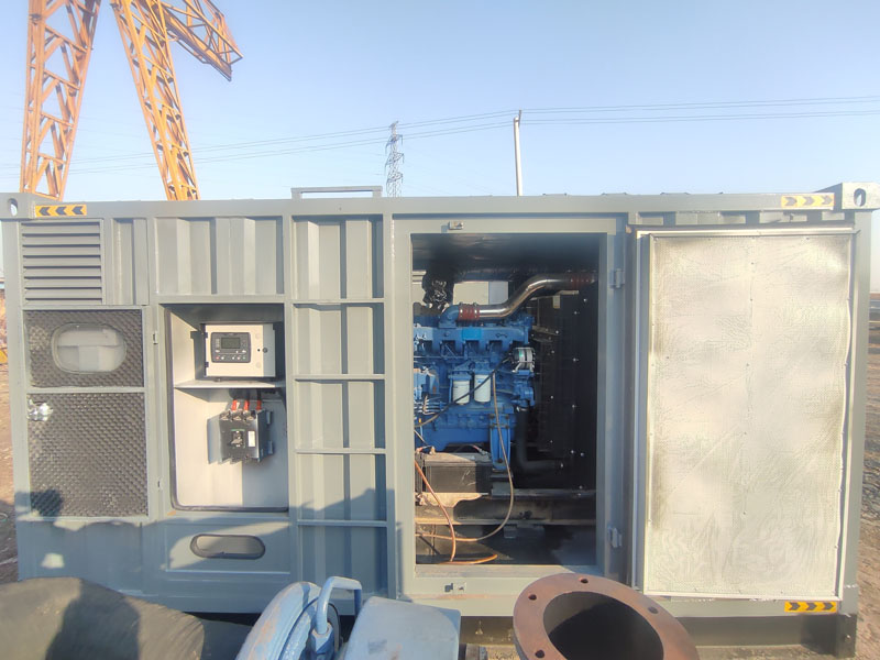 武隆柴油发电机组的机油多久更换一次比较合适?