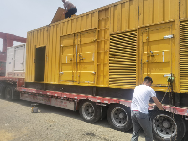 武隆发电机出租100KW发电机需要什么规格的电缆线？